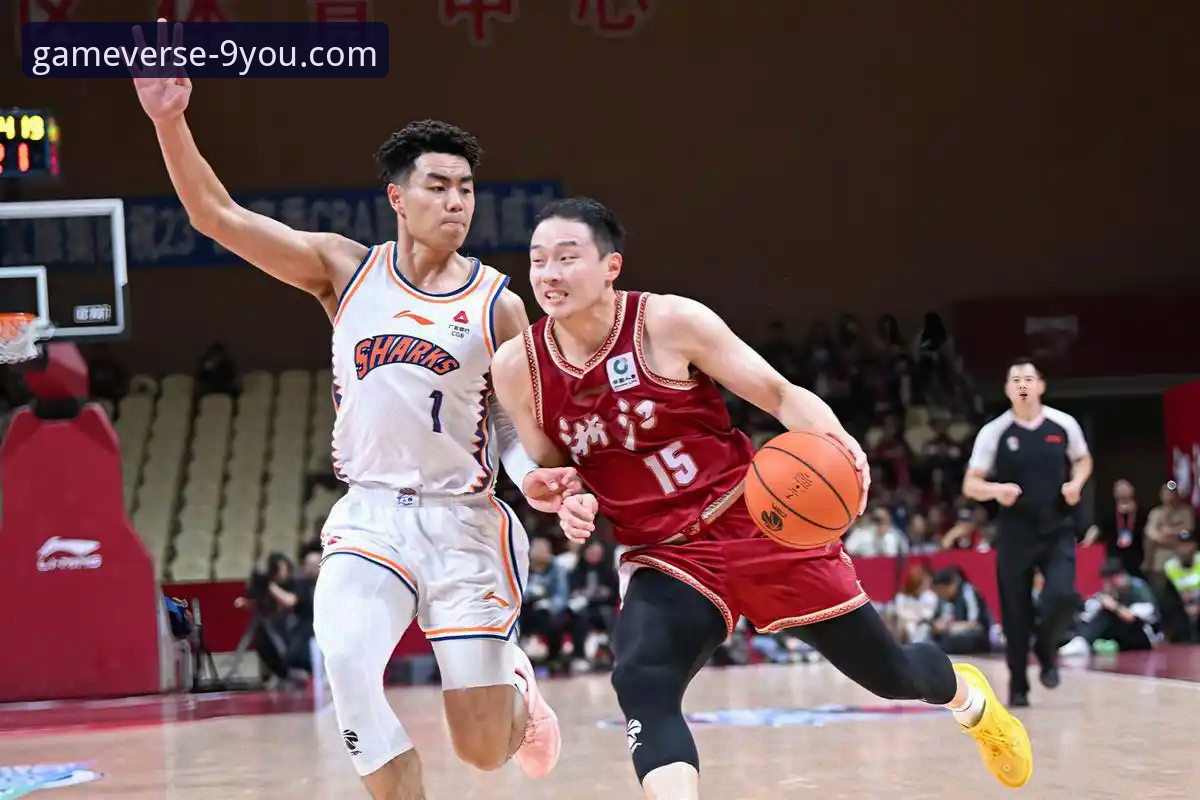 上海男篮十二连胜技术复盘：从九游热门游戏视角解析团队协作的胜利